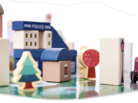 Klocki drewniane edukacyjne miasto puzzle 135 el. Klocki drewniane edukacyjne miasto puzzle 135 el.