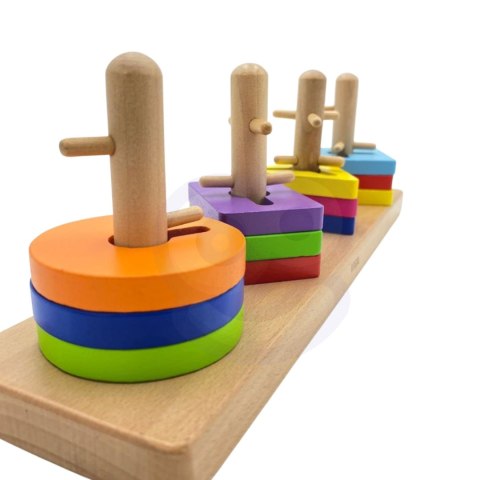 Drewniane klocki z sorterem kształtów Montessori