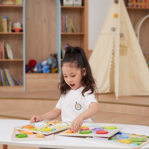 Drewniane puzzle układanka Montessori 2w1 „Figurki Owoce” Drewniane puzzle układanka Montessori 2w1 „Figurki Owoce”