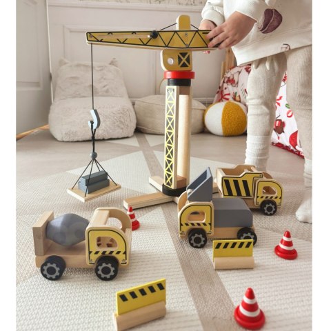 Drewniany Plac Budowy 5w1 – dźwig XXL i pojazdy budowlane, 13 elementów Drewniany Plac Budowy 5w1 – dźwig XXL i pojazdy budowlane, 13 elementów