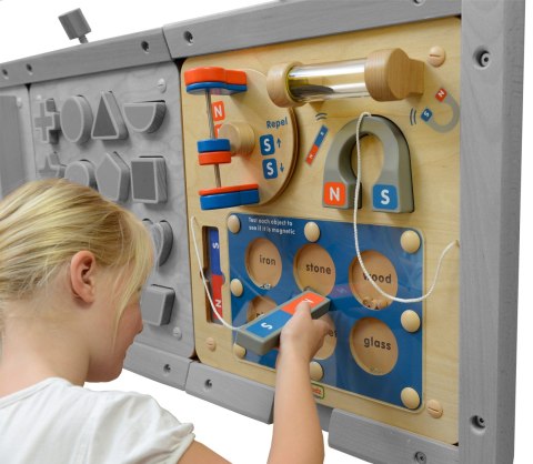 Tablica edukacyjna magnetyczna Montessori – nauka o przyciąganiu Tablica edukacyjna magnetyczna Montessori – nauka o przyciąganiu