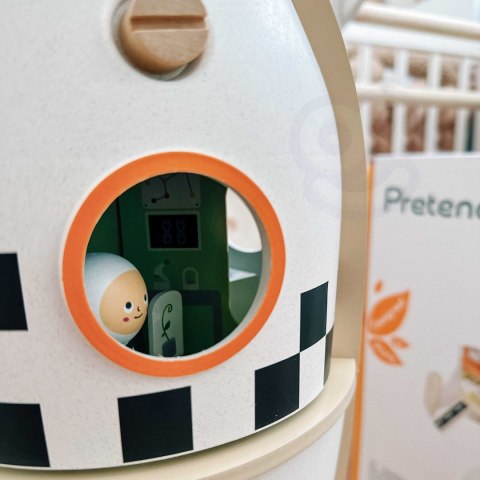 Drewniana rakieta – domek dla dzieci z figurkami i akcesoriami